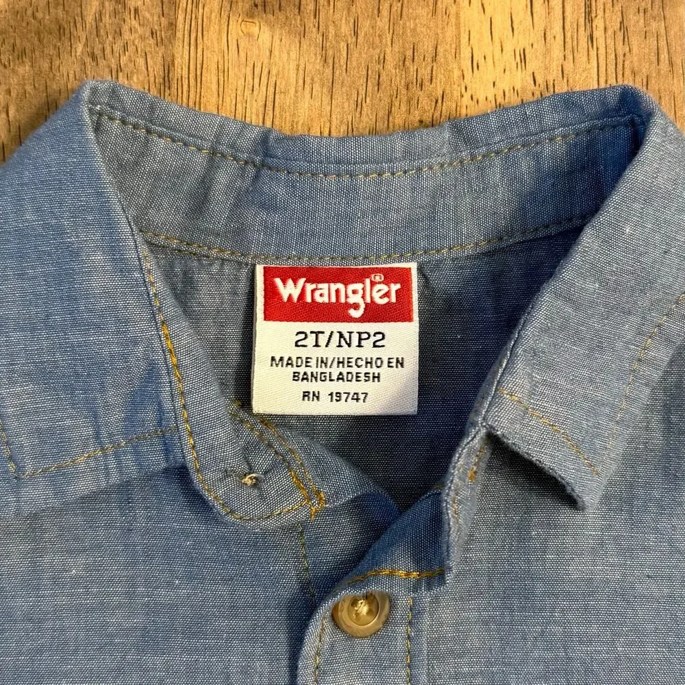 Wrangler Long Sleeve Button Down Shirt Western Cowboy Chambray Blue Toddler 2T